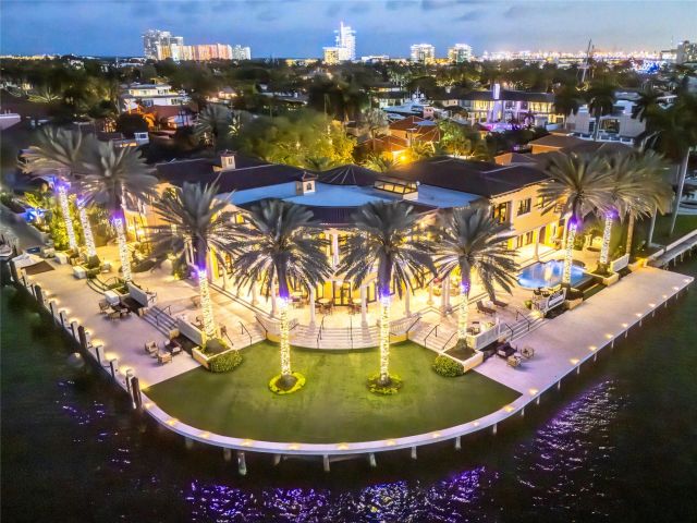 Продажа дома по адресу 1 Isla Bahia Dr - фото 5801828