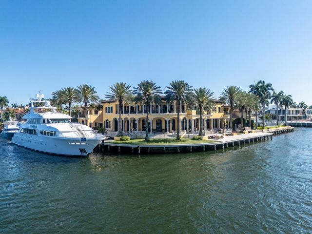 Продажа дома по адресу 1 Isla Bahia Dr - фото 5801830