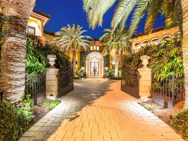 Продажа дома по адресу 1 Isla Bahia Dr - фото 5801836