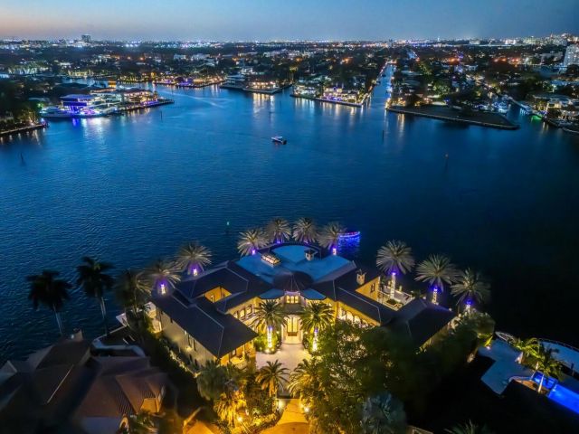 Продажа дома по адресу 1 Isla Bahia Dr - фото 5801845