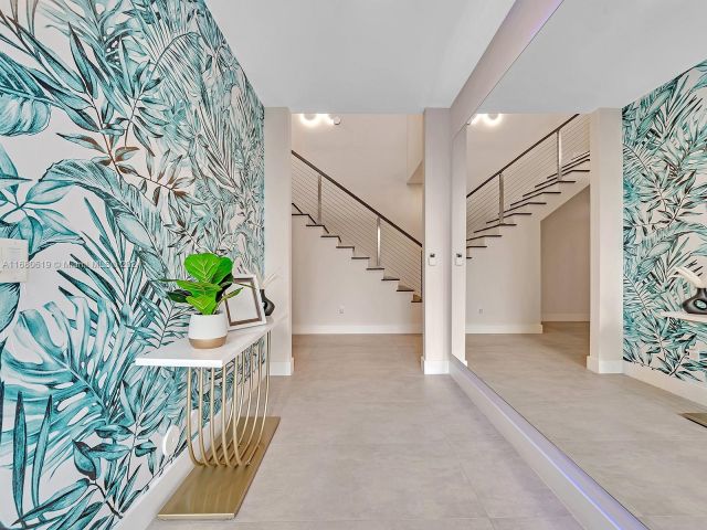 Продажа дома по адресу 1808 Coral Ridge Dr 1808 - фото 5569704