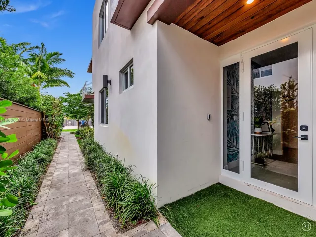 Продажа дома по адресу 1808 Coral Ridge Dr 1808 - фото 5569705