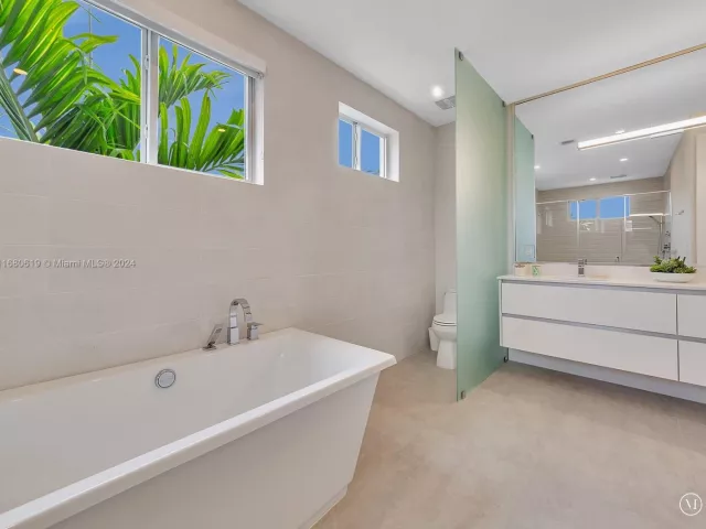 Продажа дома по адресу 1808 Coral Ridge Dr 1808 - фото 5569688