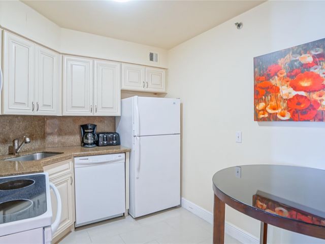 Продажа квартиры #1417 - фото 5537246