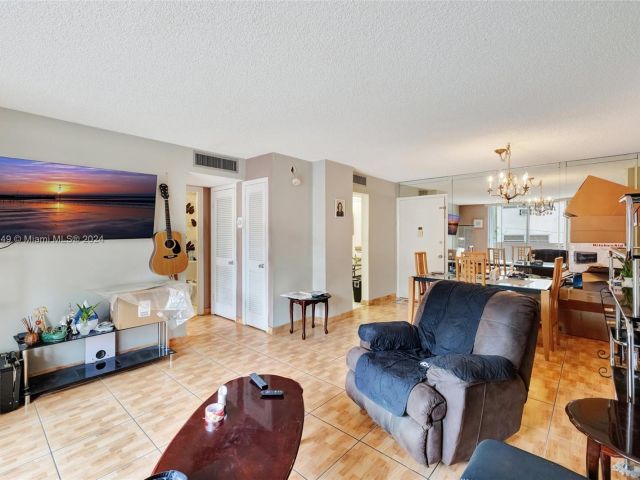 Продажа квартиры #203 - фото 7494667