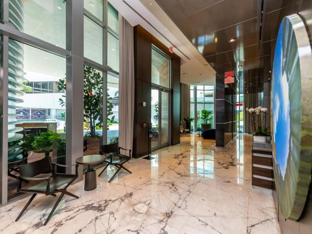 Продажа квартиры #701 - фото 5702771