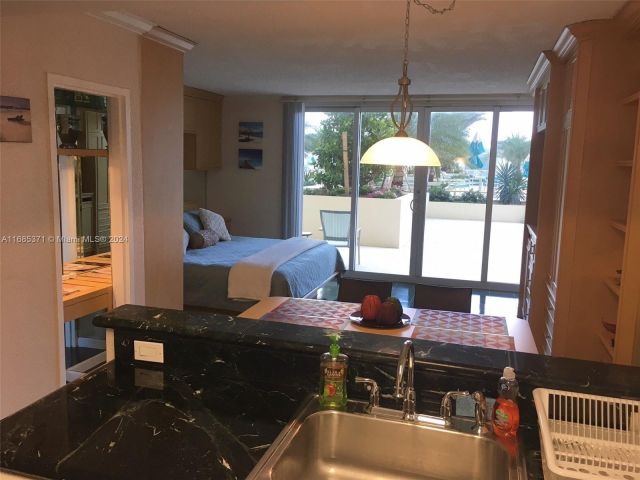 Квартира в аренду номерL11 (Available APRIL) - фото 7476926