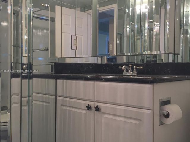 Квартира в аренду номерL11 (Available APRIL) - фото 7476930