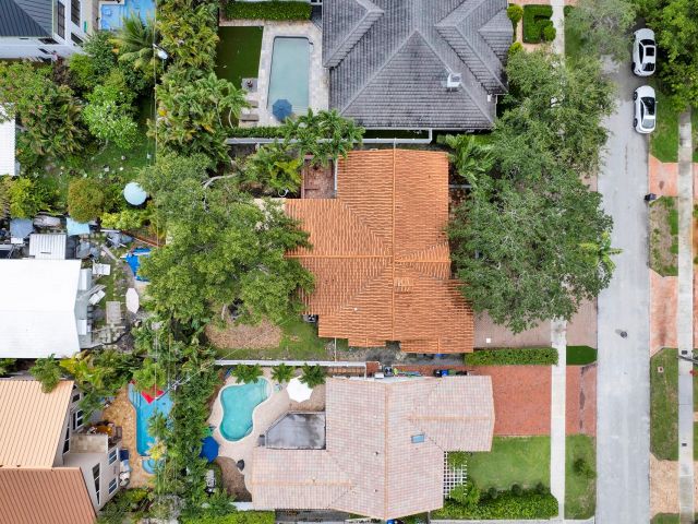 Продажа дома по адресу 805 SE 10th St - фото 5890639