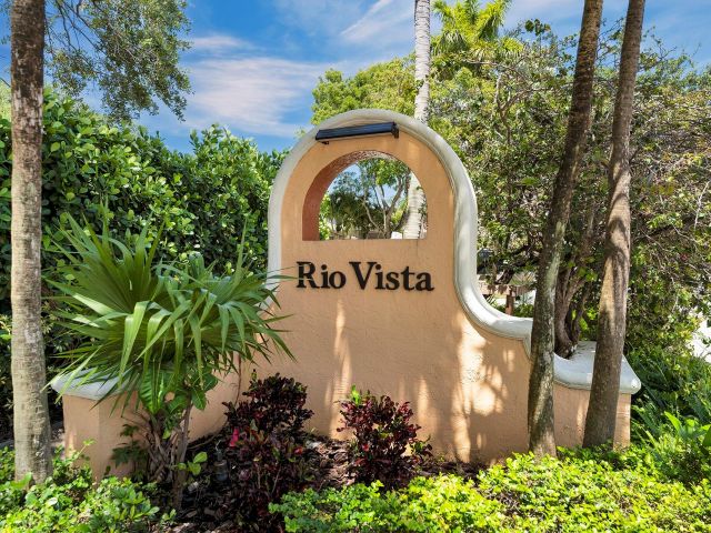 Продажа дома по адресу 805 SE 10th St - фото 5890657