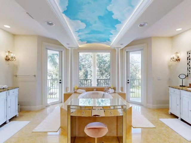 Продажа дома по адресу 3030 NE 45th St - фото 6280949