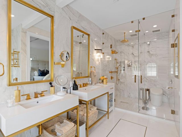 Продажа дома по адресу 112 Roosevelt Place - фото 6732477