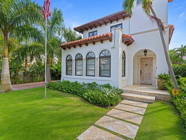 Продажа дома по адресу 112 Roosevelt Place - фото 6732493