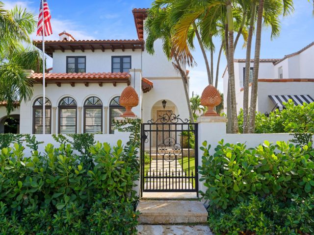 Продажа дома по адресу 112 Roosevelt Place - фото 6732495