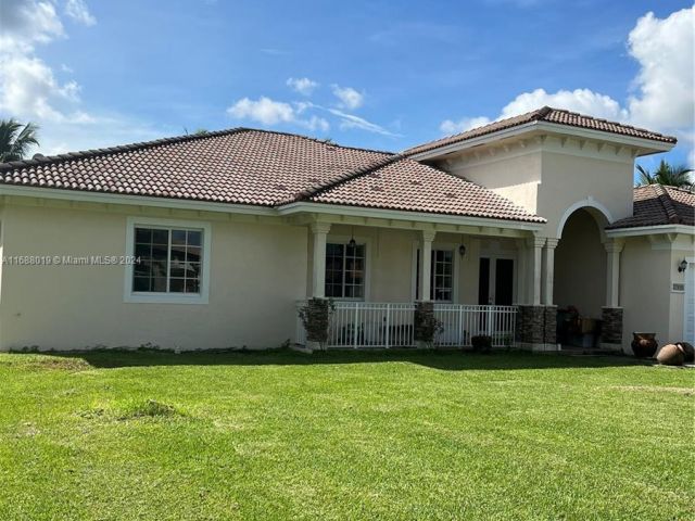 Продажа дома по адресу 20494 SW 325th St - фото 6171652