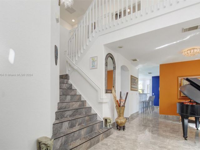 Продажа дома по адресу 6641 SW 166th Ct - фото 5792837