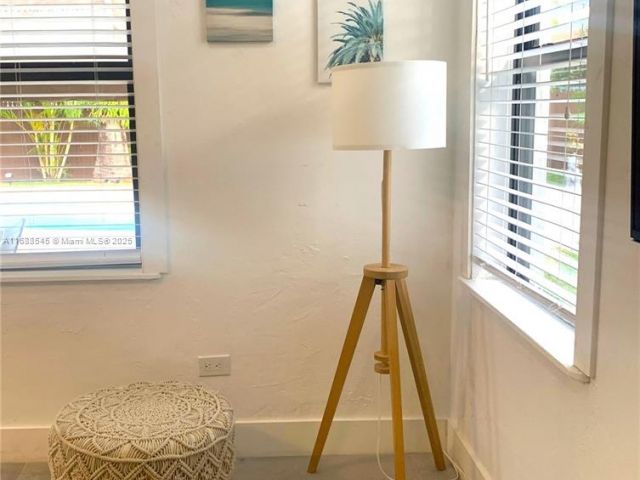 Продажа дома по адресу 10825 Peachtree Dr - фото 6088200