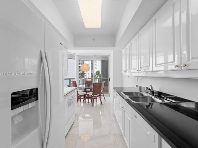 Продажа квартиры #802 - фото 5546717