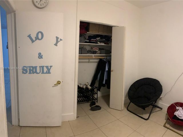 Продажа дома по адресу 815 NE 178th Ter - фото 5985576