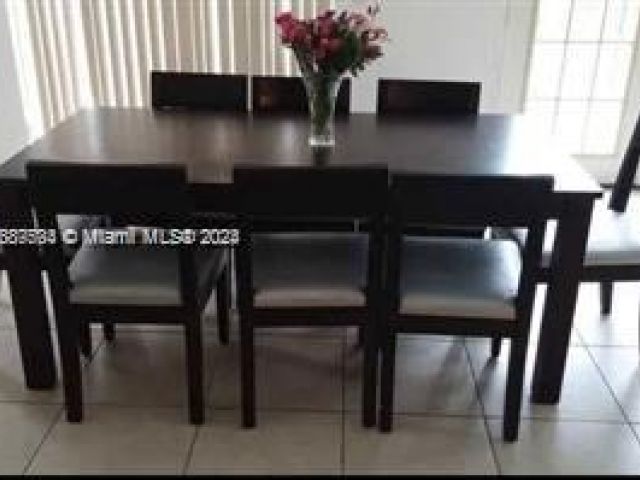 Продажа дома по адресу 815 NE 178th Ter - фото 5985579