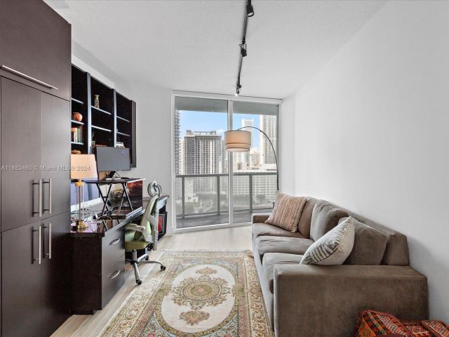 Продажа квартиры #1704 - фото 5657116