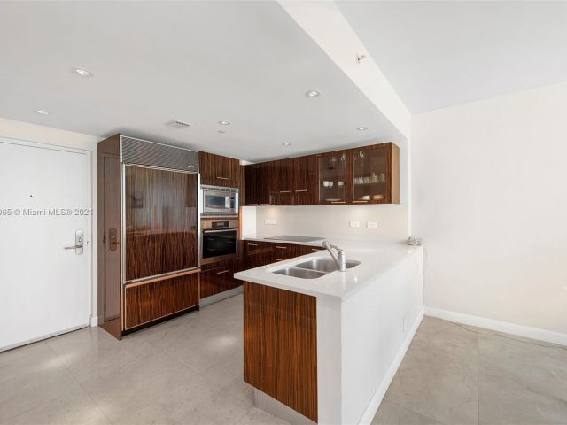 Продажа квартиры #1215 - фото 5683865