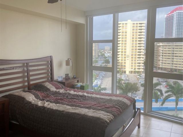 Продажа квартиры #810 - фото 6087136