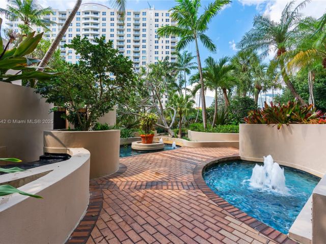 Продажа квартиры #A1812 - фото 5856169