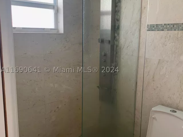 Продажа дома по адресу 310 191st Ter - фото 9339403
