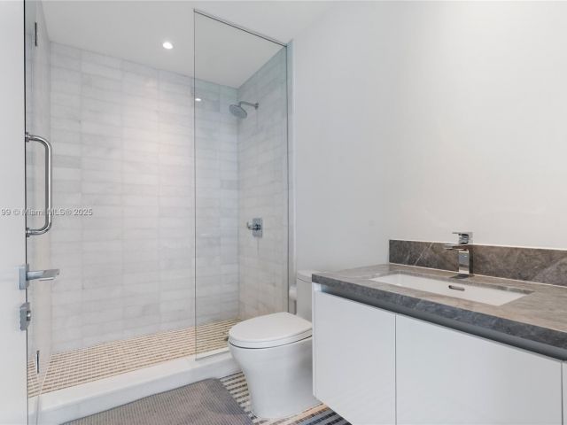 Продажа квартиры #1001 - фото 5666263