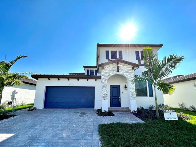 Продажа дома по адресу 12948 SW 229th St - фото 5710435