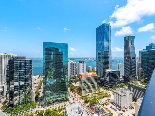 Продажа квартиры #3402 - фото 5621199