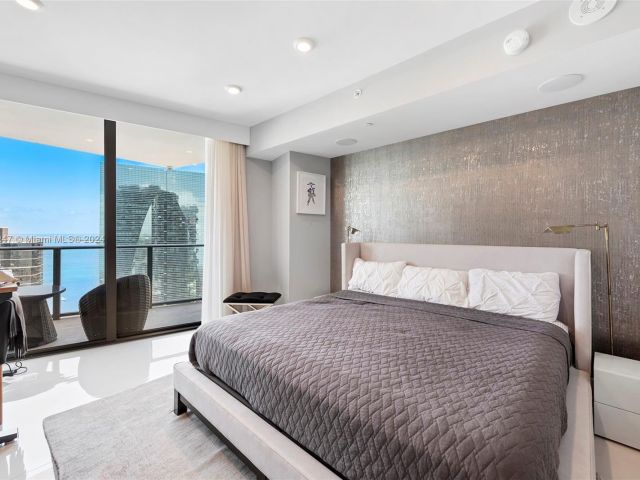 Продажа квартиры #3402 - фото 5621203