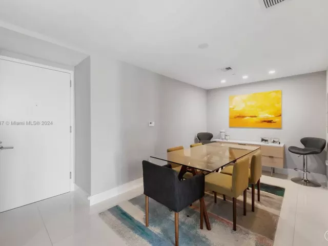 Продажа квартиры #3402 - фото 5621207