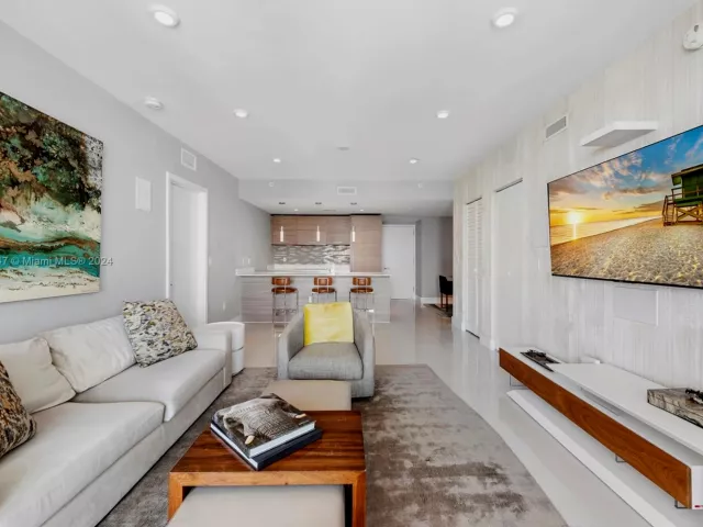 Продажа квартиры #3402 - фото 5621211