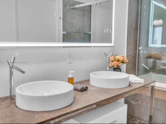 Продажа квартиры #3203 - фото 5616141