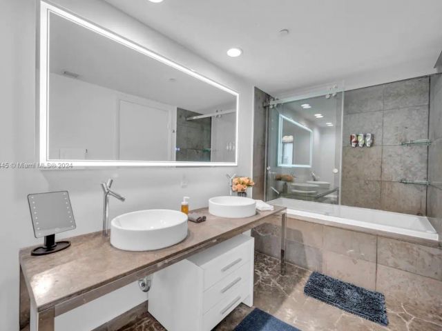 Продажа квартиры #3203 - фото 5616142