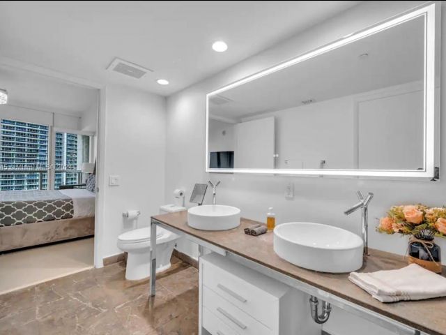 Продажа квартиры #3203 - фото 5616143