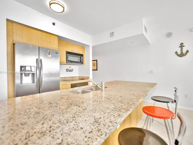 Квартира в аренду номер2505 - фото 6012524