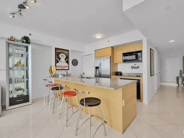 Квартира в аренду номер2505 - фото 6012526