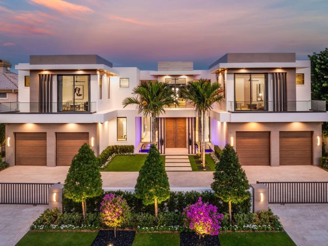 Продажа дома по адресу 1520 Royal Palm Way - фото 5591710