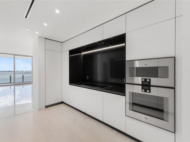 Продажа квартиры #2103 - фото 5775796