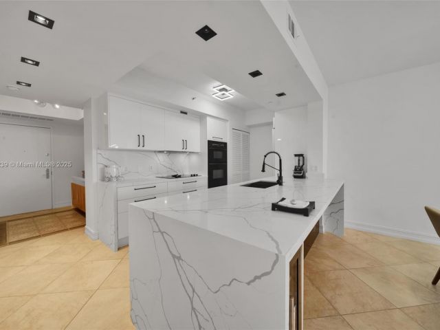 Квартира в аренду номер4704 - фото 5673167