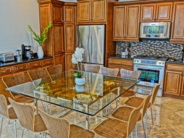 Дом в аренду по адресу  - фото 6041991