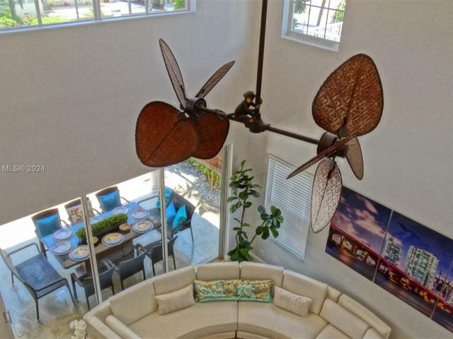 Дом в аренду по адресу  - фото 6041994