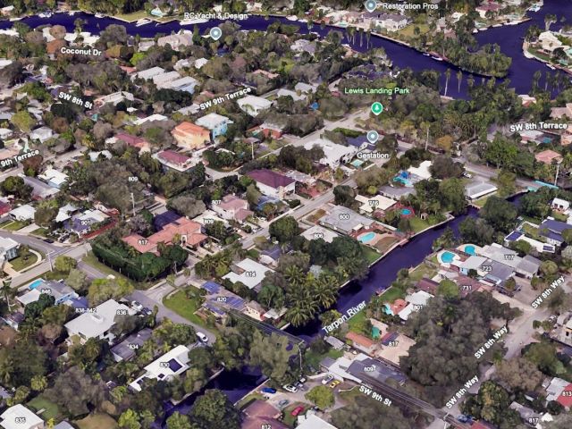 Продажа дома по адресу 808 SW 8th Ter - фото 6000665