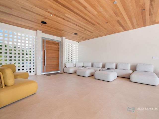 Дом в аренду по адресу 1200 NE 87th St - фото 5697773