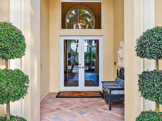 Продажа дома по адресу 7190 Tradition Cove Lane E - фото 5776613