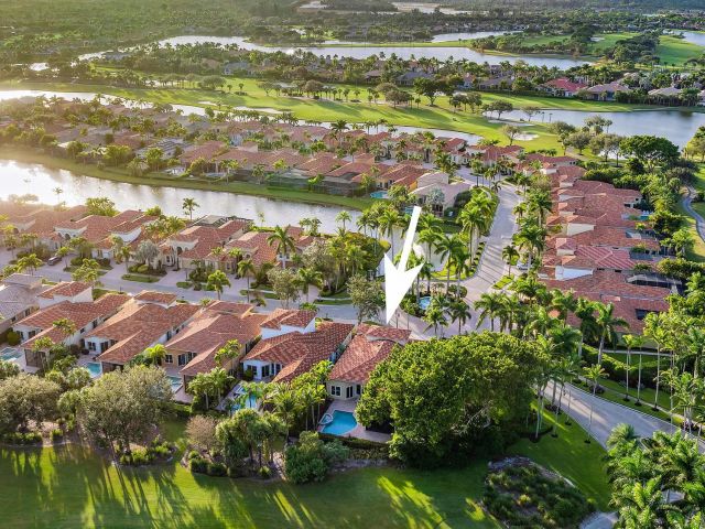 Продажа дома по адресу 7190 Tradition Cove Lane E - фото 5776620