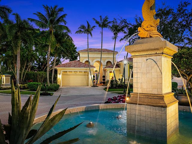 Продажа дома по адресу 7190 Tradition Cove Lane E - фото 5776621